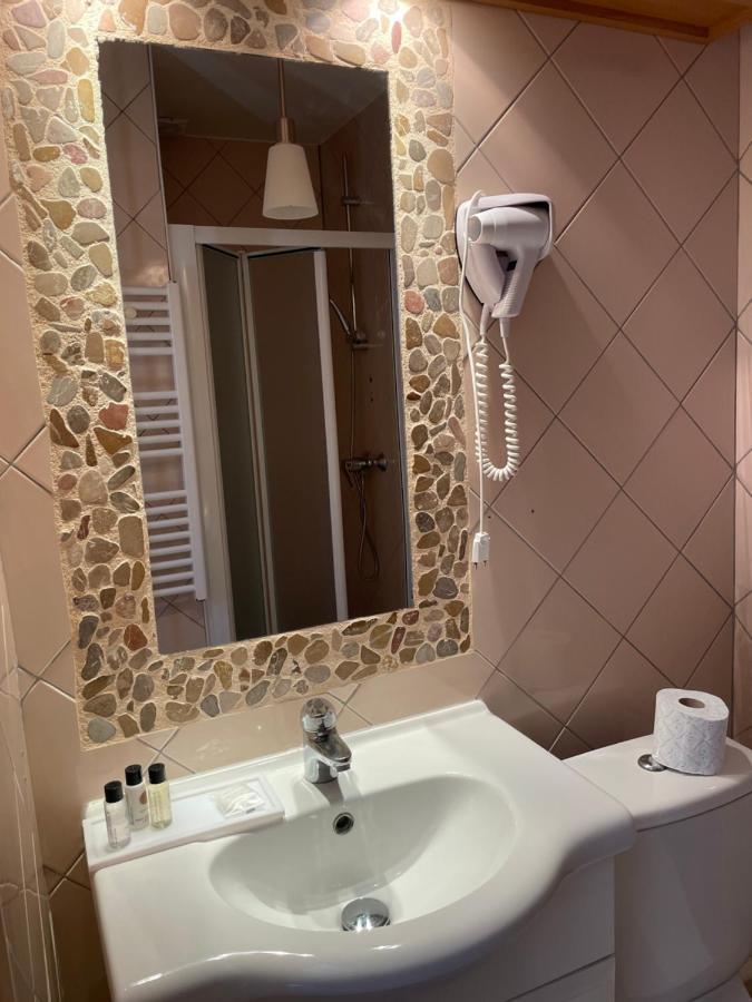 Hotel La Capitainerie Châteauneuf-sur-Loire Dış mekan fotoğraf