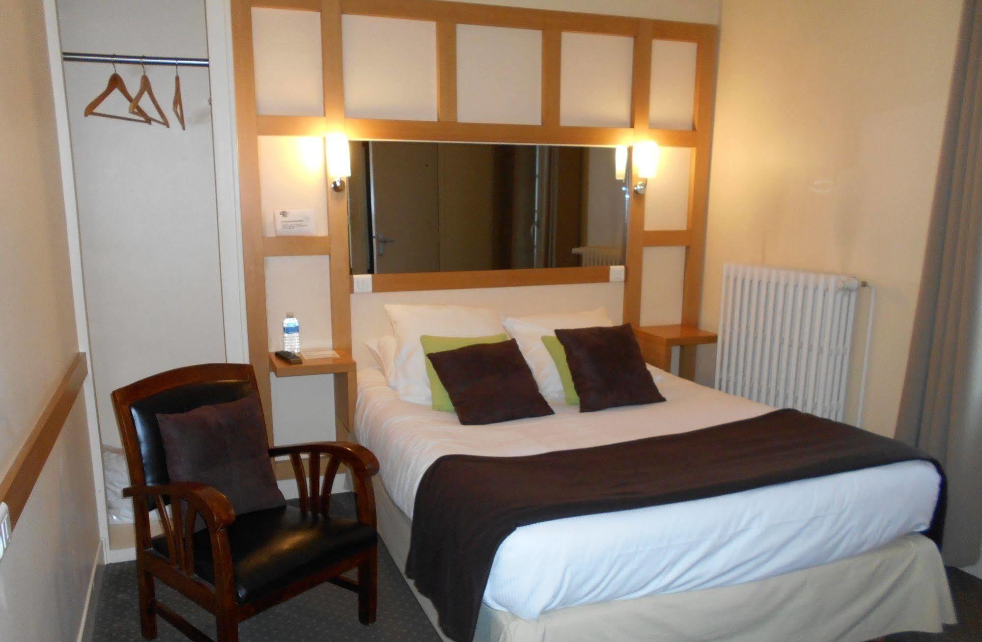 Hotel La Capitainerie Châteauneuf-sur-Loire Dış mekan fotoğraf